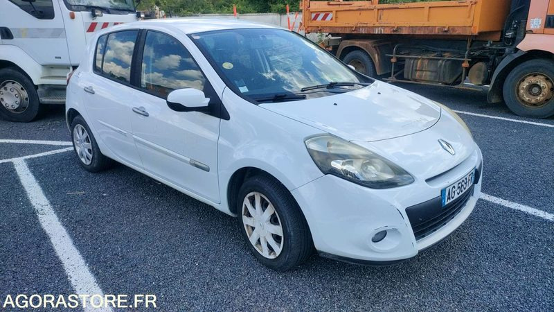 RENAULT CLIO - 2009 - 208126kms - Personenbil: bilde 2 RENAULT CLIO - 2009 - 208126kms - Personenbil: bilde 2