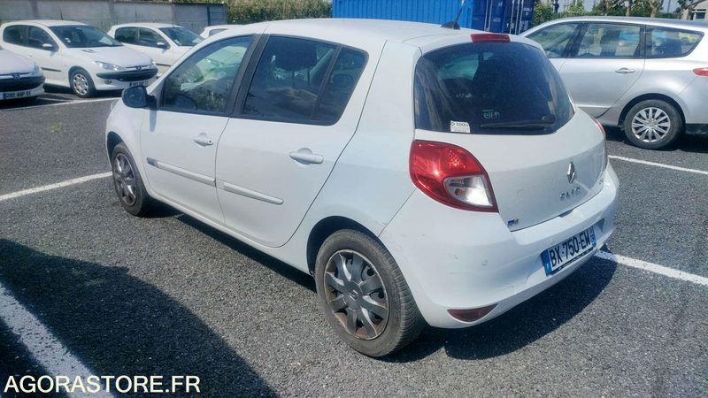 RENAULT CLIO - 2011 - 202079kms - Personenbil: bilde 2 RENAULT CLIO - 2011 - 202079kms - Personenbil: bilde 2