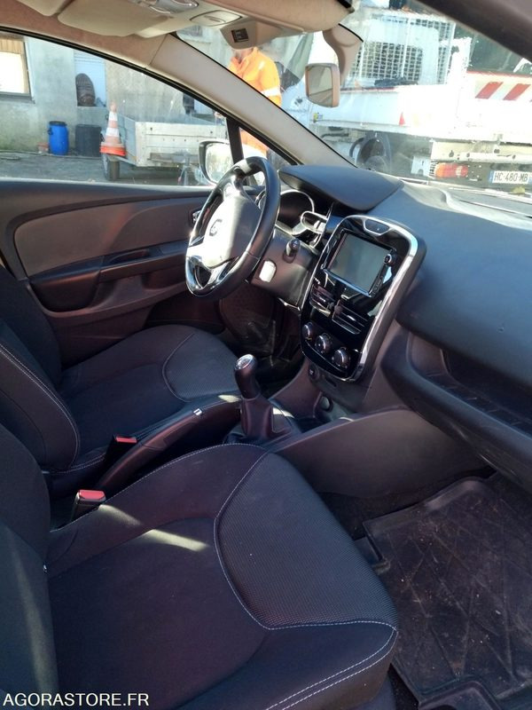 RENAULT CLIO DE 2013 AVEC 258818 KM - Personenbil: bilde 5 RENAULT CLIO DE 2013 AVEC 258818 KM - Personenbil: bilde 5