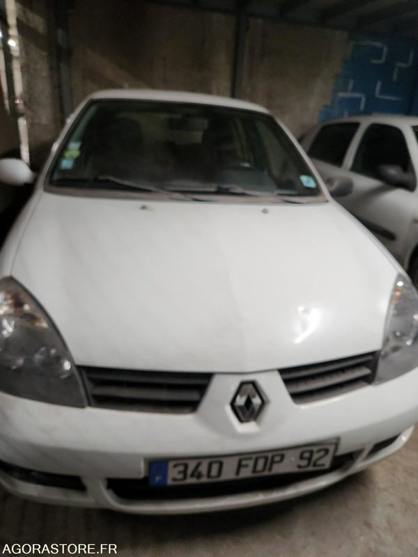 RENAULT CLIO - Personenbil: bilde 2 RENAULT CLIO - Personenbil: bilde 2