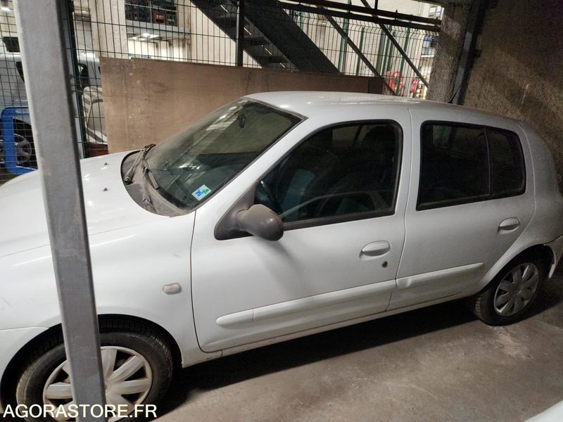 RENAULT CLIO - Personenbil: bilde 3 RENAULT CLIO - Personenbil: bilde 3