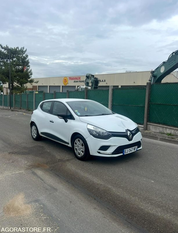 RENAULT CLIO SOCIÉTÉ 235 000 KM - 2017 - Personenbil: bilde 2 RENAULT CLIO SOCIÉTÉ 235 000 KM - 2017 - Personenbil: bilde 2
