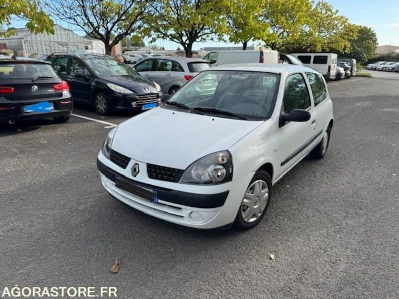 RENAULT CLIO SOCIETE - Personenbil: bilde 1 RENAULT CLIO SOCIETE - Personenbil: bilde 1