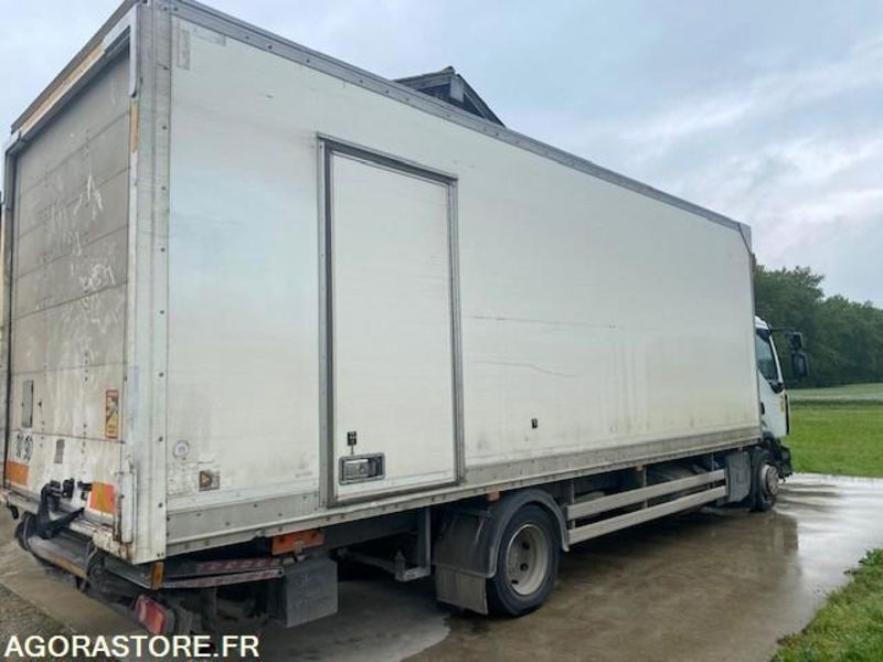 RENAULT FOURGON HAYON D12 - Skapbil: bilde 4 RENAULT FOURGON HAYON D12 - Skapbil: bilde 4