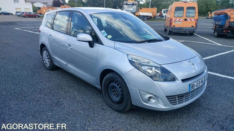 RENAULT GRAND SCÉNIC - 2010 - 292675kms - Personenbil: bilde 4 RENAULT GRAND SCÉNIC - 2010 - 292675kms - Personenbil: bilde 4