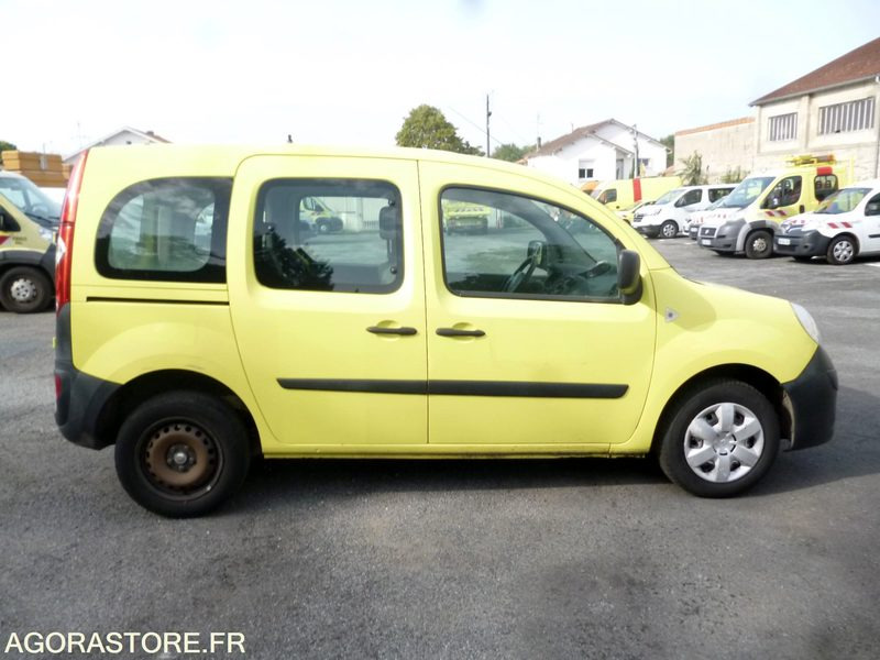 RENAULT KANGOO 1.5 DCI 5 PLACES - Personenbil: bilde 4 RENAULT KANGOO 1.5 DCI 5 PLACES - Personenbil: bilde 4