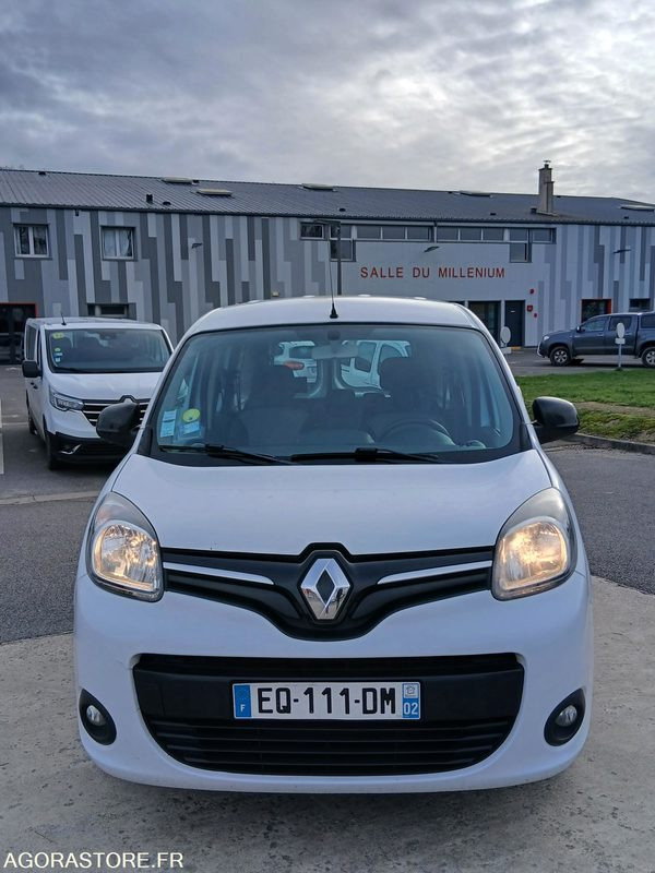 RENAULT KANGOO 7 PLACES - Personenbil: bilde 1 RENAULT KANGOO 7 PLACES - Personenbil: bilde 1