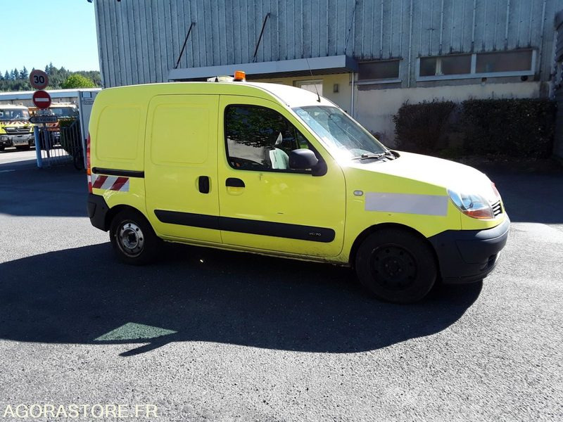 RENAULT KANGOO DCI C2063 - 303160 km - 2006 - Små varebil: bilde 2 RENAULT KANGOO DCI C2063 - 303160 km - 2006 - Små varebil: bilde 2