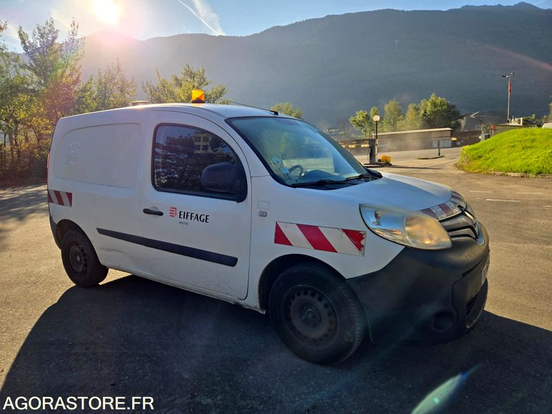 RENAULT - KANGOO GRAND CONFORT - 2013 / 216900KM (M21950) - Små varebil: bilde 2 RENAULT - KANGOO GRAND CONFORT - 2013 / 216900KM (M21950) - Små varebil: bilde 2