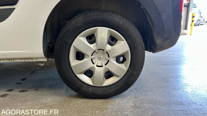 RENAULT KANGOO II MOTRICITE RENFORCEE 1ERE MAIN 2018 97800KMS CT OK - Små varebil: bilde 5 RENAULT KANGOO II MOTRICITE RENFORCEE 1ERE MAIN 2018 97800KMS CT OK - Små varebil: bilde 5