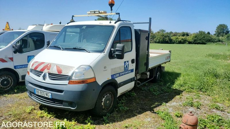 RENAULT MASTER - 2010 - 307041 KM - Kassebil: bilde 2 RENAULT MASTER - 2010 - 307041 KM - Kassebil: bilde 2