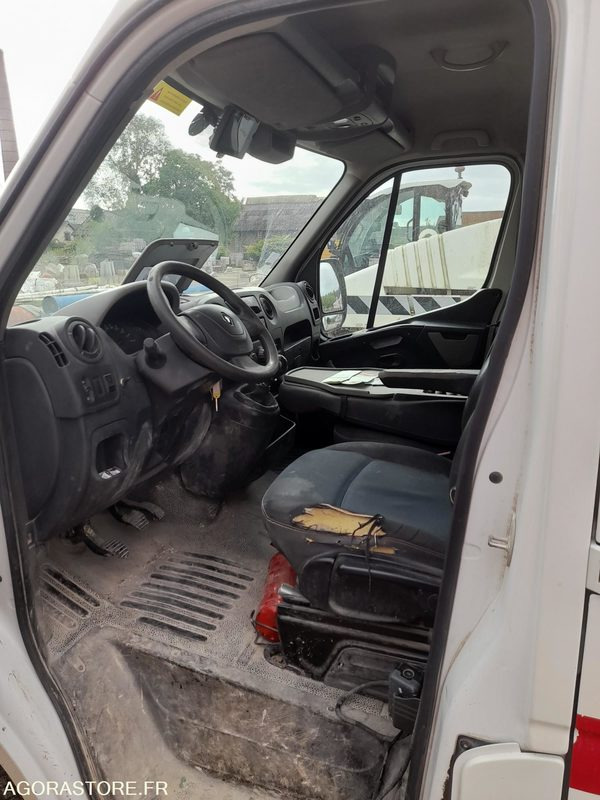 Kassebil RENAULT MASTER 3T5 DOUBLE CABINE BENNE (Accidenté) - 2012 / 270 944 KM: bilde 6