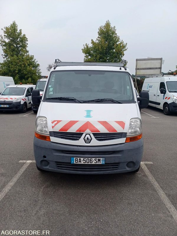 RENAULT MASTER BA506SM - 2010 / 171 977 KM - Kassebil: bilde 4 RENAULT MASTER BA506SM - 2010 / 171 977 KM - Kassebil: bilde 4