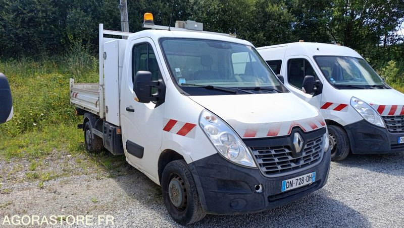 RENAULT MASTER BENNE - 2015 / 203000 KM (DN-728-QH) - Varebil med tipp: bilde 2 RENAULT MASTER BENNE - 2015 / 203000 KM (DN-728-QH) - Varebil med tipp: bilde 2