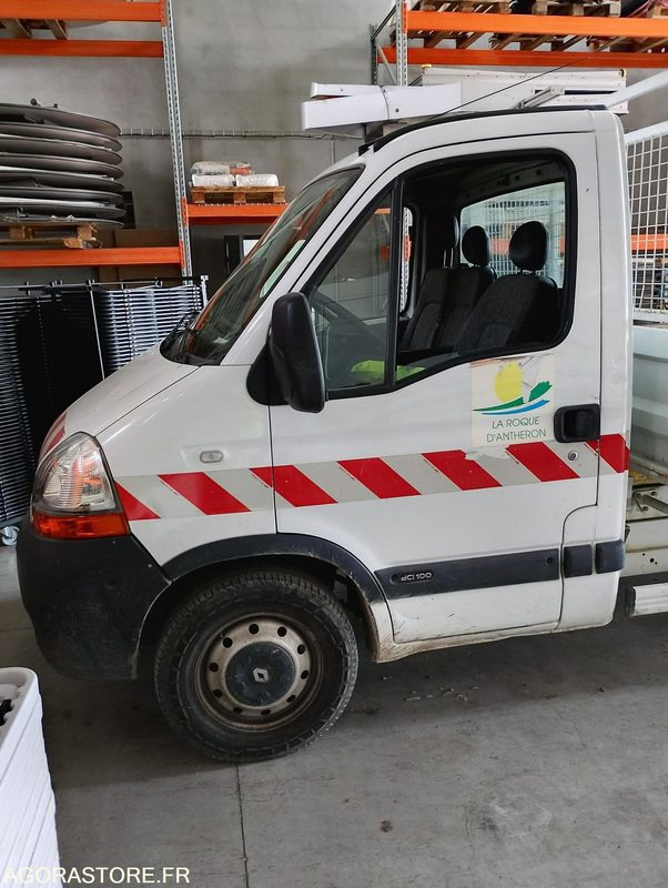 RENAULT MASTER BENNE - Varebil med tipp: bilde 3 RENAULT MASTER BENNE - Varebil med tipp: bilde 3