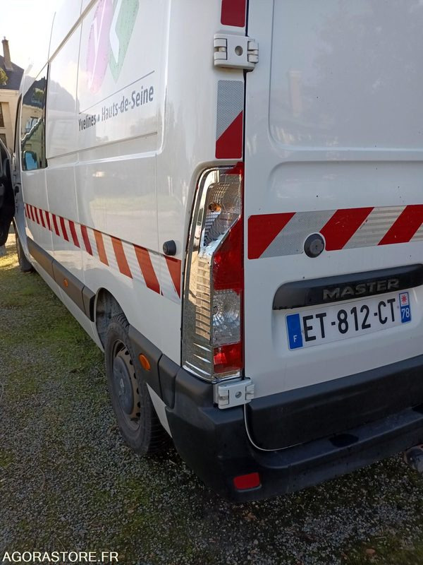 RENAULT Master double cabine L3 H2 130 CV - ET-812-CT - Kassebil: bilde 5 RENAULT Master double cabine L3 H2 130 CV - ET-812-CT - Kassebil: bilde 5
