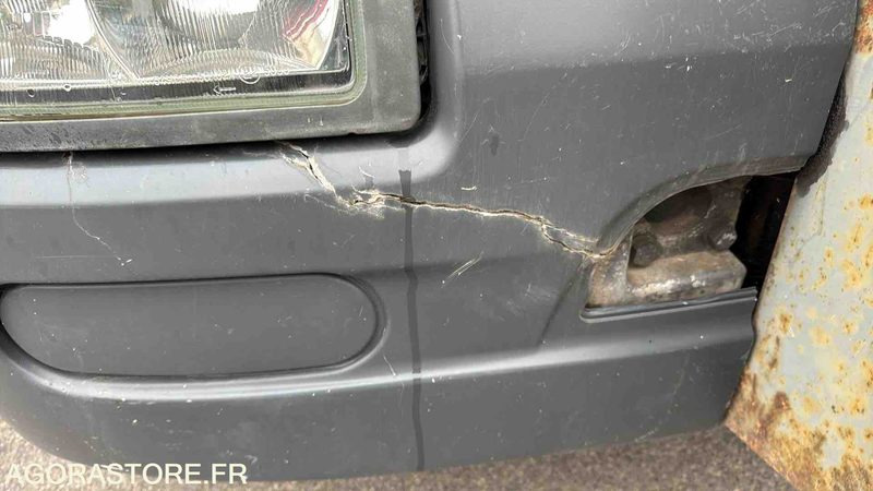 RENAULT PREMIUM - 2006 - 133601 KM - Varebil med tipp: bilde 4 RENAULT PREMIUM - 2006 - 133601 KM - Varebil med tipp: bilde 4