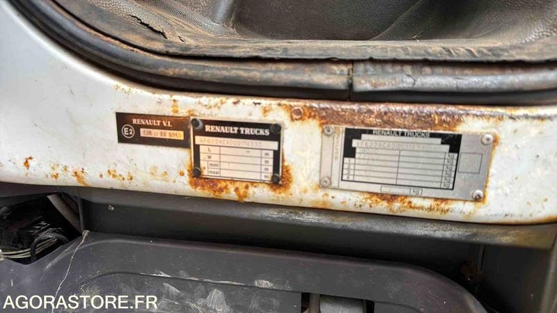 RENAULT PREMIUM - 2006 - 133601 KM - Varebil med tipp: bilde 5 RENAULT PREMIUM - 2006 - 133601 KM - Varebil med tipp: bilde 5
