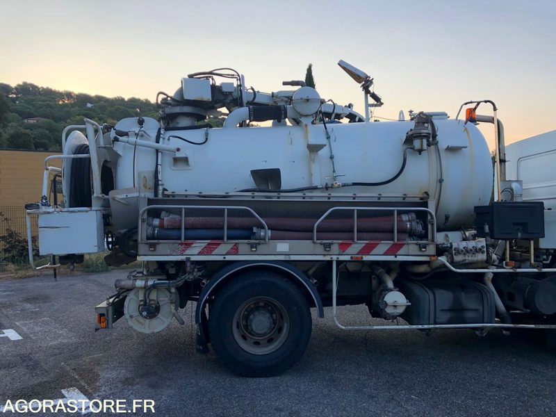 RENAULT PREMIUM HYRROCUREUSE - Vakuum lastebil: bilde 4 RENAULT PREMIUM HYRROCUREUSE - Vakuum lastebil: bilde 4
