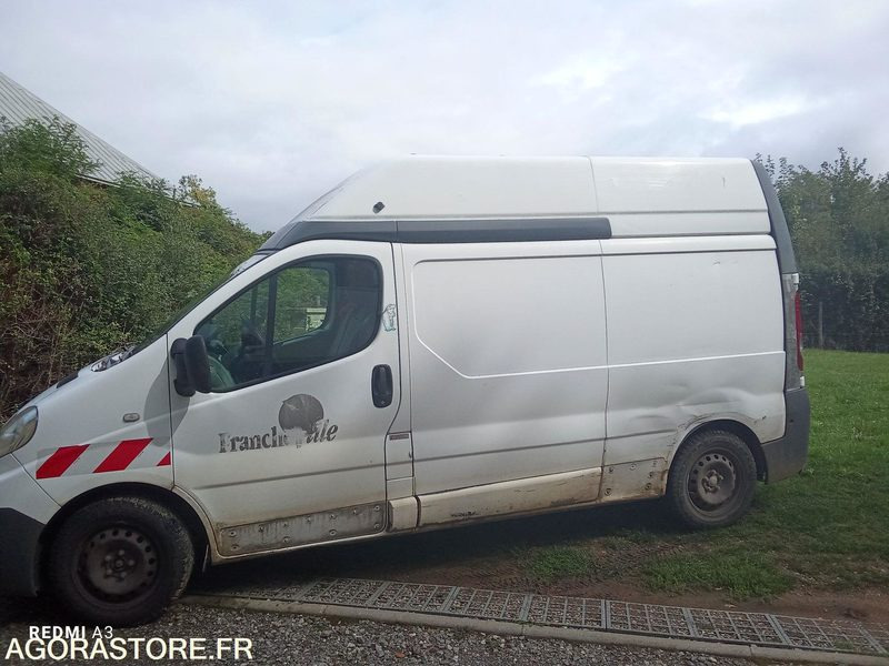 RENAULT TRAFIC - Kassebil: bilde 3 RENAULT TRAFIC - Kassebil: bilde 3