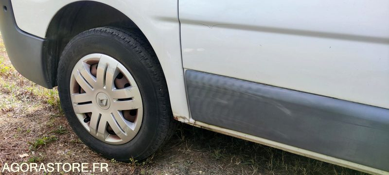 RENAULT TRAFIC II - Minibuss, Persontransport: bilde 3 RENAULT TRAFIC II - Minibuss, Persontransport: bilde 3