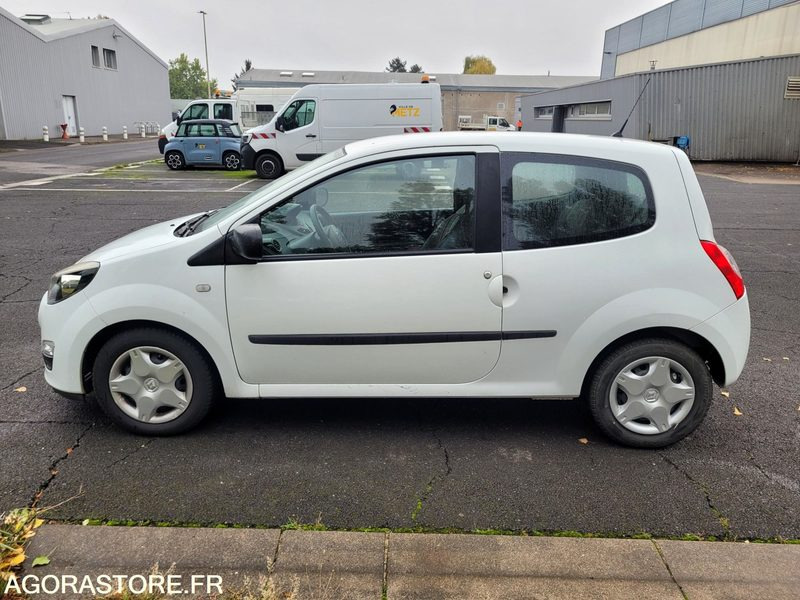 RENAULT TWINGO - DB-290-VQ - VIN VF1CNJ10550142907 - Personenbil: bilde 1 RENAULT TWINGO - DB-290-VQ - VIN VF1CNJ10550142907 - Personenbil: bilde 1