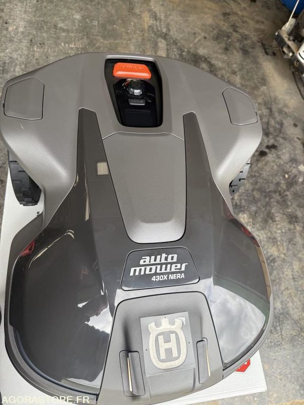 ROBOT de tonte NEUF 430x NERA Husqvarna UNITAIRE - Gressklipper: bilde 4 ROBOT de tonte NEUF 430x NERA Husqvarna UNITAIRE - Gressklipper: bilde 4