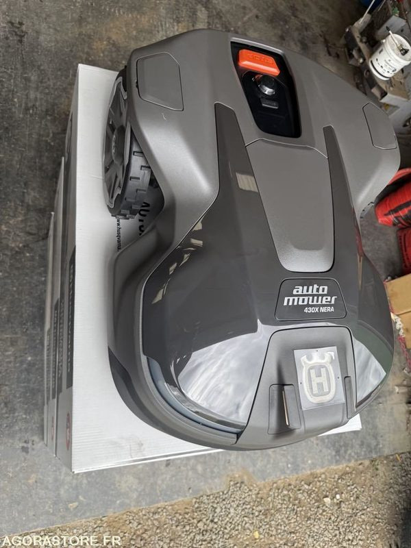 ROBOT de tonte NEUF 430x NERA Husqvarna UNITAIRE - Gressklipper: bilde 2 ROBOT de tonte NEUF 430x NERA Husqvarna UNITAIRE - Gressklipper: bilde 2