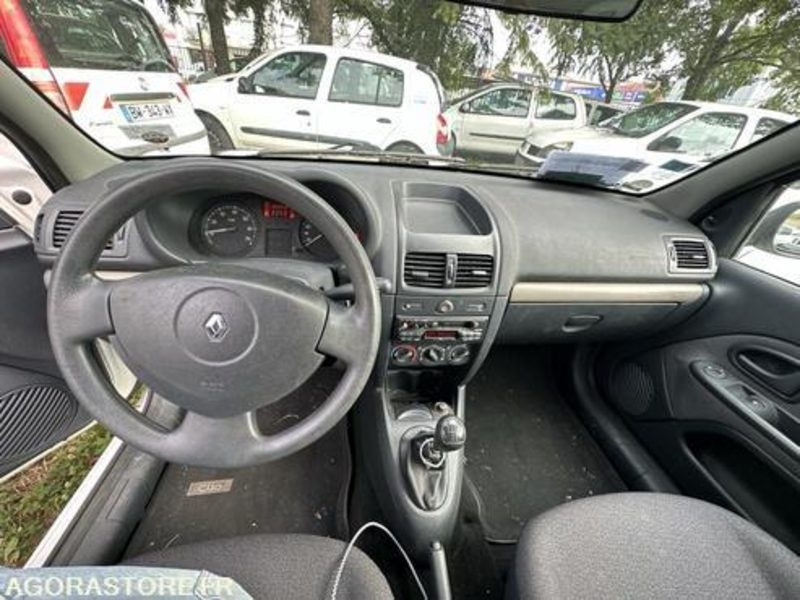 Personenbil Renault Clio - 299BCF57: bilde 20