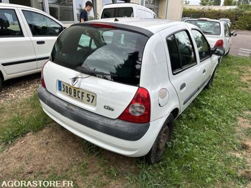 Renault Clio - 300BCF57 - Personenbil: bilde 4 Renault Clio - 300BCF57 - Personenbil: bilde 4