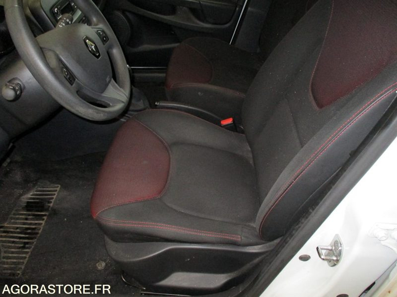 Personenbil Renault Clio 4 Société - 2013 - 130726 kms: bilde 14