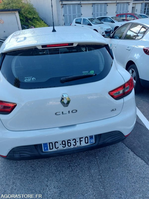 Renault Clio Blanche DC963FQ de 2013 - 66440km - Personenbil: bilde 1 Renault Clio Blanche DC963FQ de 2013 - 66440km - Personenbil: bilde 1