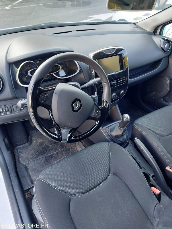 Renault Clio Blanche DC963FQ de 2013 - 66440km - Personenbil: bilde 4 Renault Clio Blanche DC963FQ de 2013 - 66440km - Personenbil: bilde 4