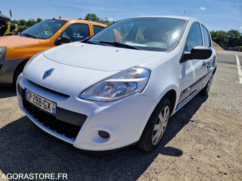 Renault Clio - CP288GX - Personenbil: bilde 1 Renault Clio - CP288GX - Personenbil: bilde 1