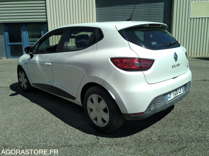 Renault Clio IV - 2013 - 181185kms - CP128LP - Personenbil: bilde 2 Renault Clio IV - 2013 - 181185kms - CP128LP - Personenbil: bilde 2