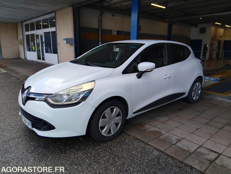 Renault Clio IV - 2013 - 181185kms - CP128LP - Personenbil: bilde 1 Renault Clio IV - 2013 - 181185kms - CP128LP - Personenbil: bilde 1