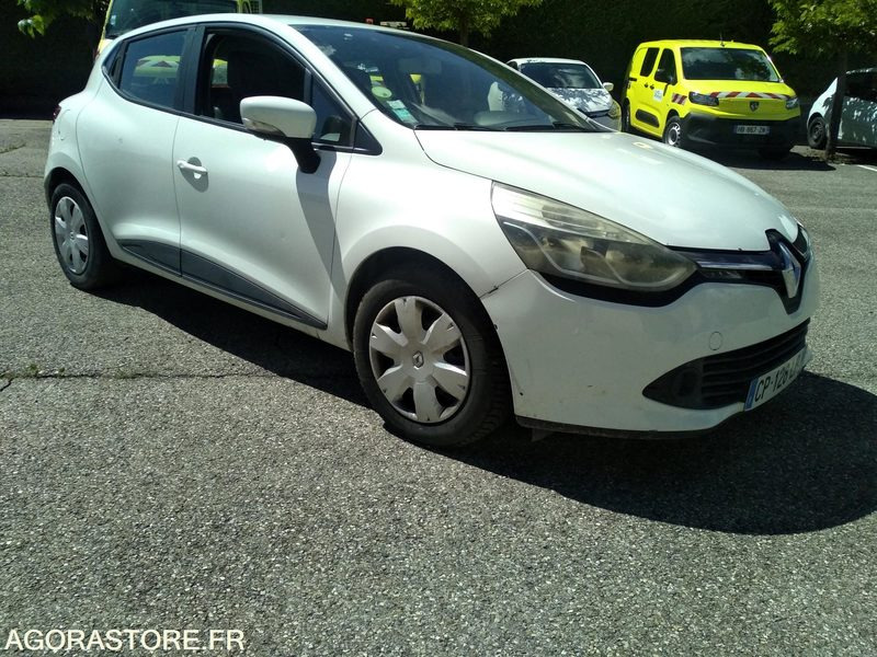 Renault Clio IV - 2013 - 181185kms - CP128LP - Personenbil: bilde 3 Renault Clio IV - 2013 - 181185kms - CP128LP - Personenbil: bilde 3