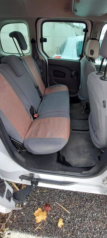 Renault Kangoo - 2013 - 284004kms - Personenbil: bilde 4 Renault Kangoo - 2013 - 284004kms - Personenbil: bilde 4