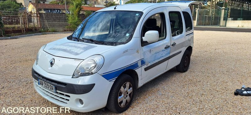 Renault Kangoo (Ancien véhicule de la Police Municipale) - Personenbil: bilde 2 Renault Kangoo (Ancien véhicule de la Police Municipale) - Personenbil: bilde 2