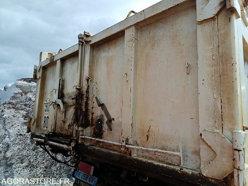 Renault Kerax dci 370-26 Benne 6X4 BE-258-GV - Tippbil: bilde 5 Renault Kerax dci 370-26 Benne 6X4 BE-258-GV - Tippbil: bilde 5