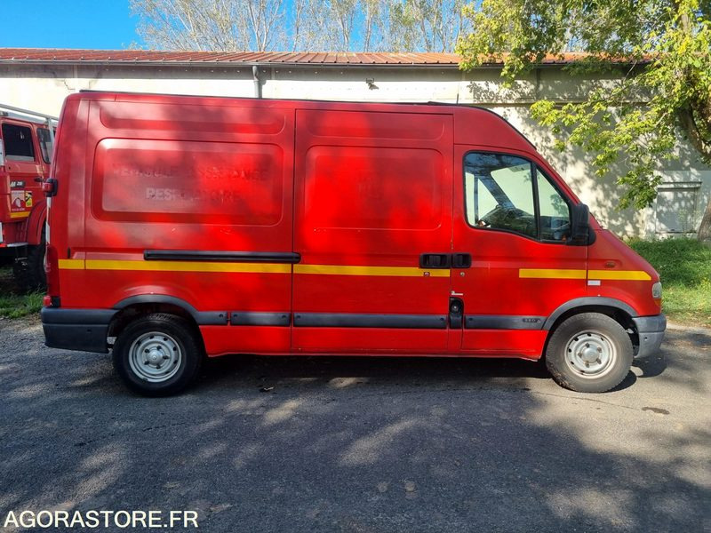 Renault Master L2H2 - 7415 VN 63 - 2000 - Personenbil: bilde 4 Renault Master L2H2 - 7415 VN 63 - 2000 - Personenbil: bilde 4