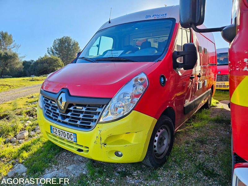 Renault Master dci125 - 2013 - 102320km - CZ970DC - Ambulanse: bilde 1 Renault Master dci125 - 2013 - 102320km - CZ970DC - Ambulanse: bilde 1