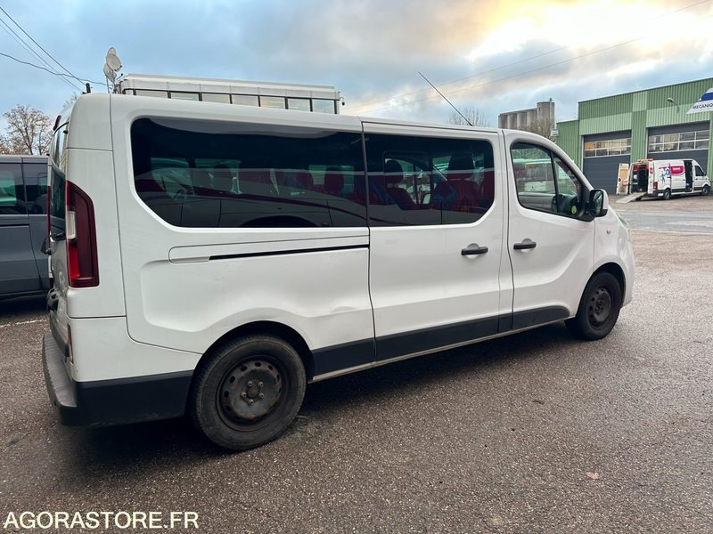 Renault Trafic 8 places / ED-593-MY / 463 642kms - Minibuss, Persontransport: bilde 4 Renault Trafic 8 places / ED-593-MY / 463 642kms - Minibuss, Persontransport: bilde 4