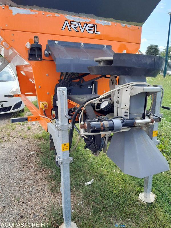 SALEUSE ARVEL - Hageutstyr: bilde 3 SALEUSE ARVEL - Hageutstyr: bilde 3