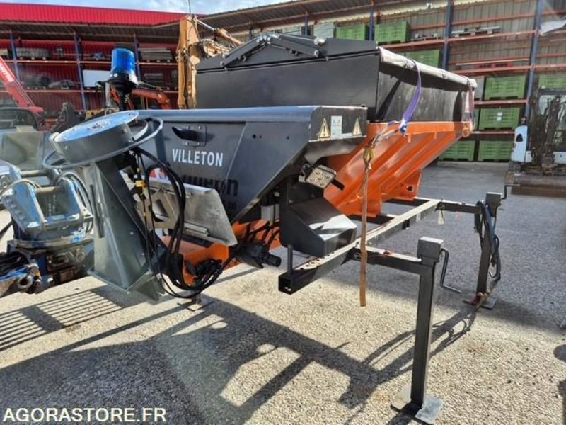 SALEUSE EPOKE S2400 ES 2014 AVEC MOTEUR AUXILIAIRE - Hageutstyr: bilde 5 SALEUSE EPOKE S2400 ES 2014 AVEC MOTEUR AUXILIAIRE - Hageutstyr: bilde 5