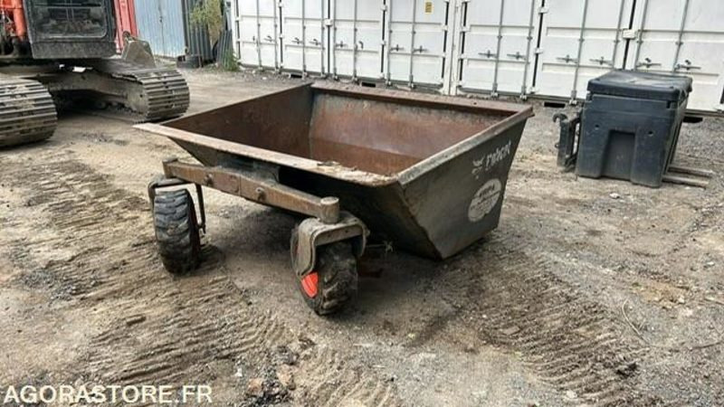 SKID JCB T190 2007 1150 HRS AVEC GODETS, FOURCHE ET TOMBEREAU - Laster: bilde 4 SKID JCB T190 2007 1150 HRS AVEC GODETS, FOURCHE ET TOMBEREAU - Laster: bilde 4