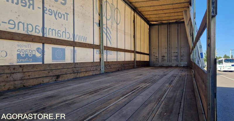 Remorque 3 essieux SAMRO - Semitrailer: bilde 1 Remorque 3 essieux SAMRO - Semitrailer: bilde 1