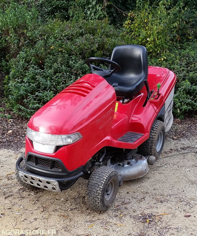TONDEUSE AUTOPORTEE HONDA F2417 - Gressklipper: bilde 2 TONDEUSE AUTOPORTEE HONDA F2417 - Gressklipper: bilde 2