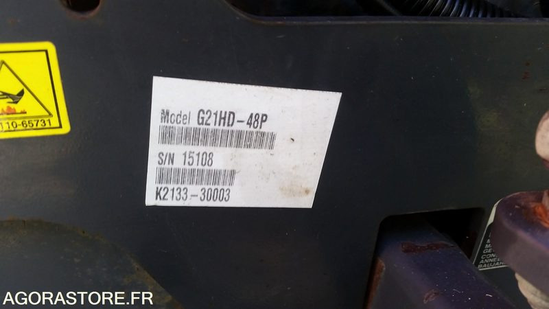 Leie  TONDEUSE KUBOTA G21 DIESEL 2007 933H SANS PLATEAU DE COUPE TONDEUSE KUBOTA G21 DIESEL 2007 933H SANS PLATEAU DE COUPE: bilde 12