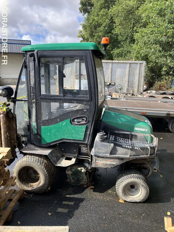 TONDEUSE RANSOMES PARK WAYE 3 - 2014 - 2 600 HEURES - Gressklipper: bilde 2 TONDEUSE RANSOMES PARK WAYE 3 - 2014 - 2 600 HEURES - Gressklipper: bilde 2